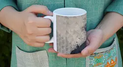 ماگ سرامیکی مسی با طرح کد B101 از سری ماگ های ورزشی زیزیپ