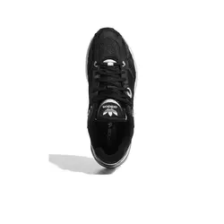 کفش پیاده روی آدیداس استیر مشکی سفید  Adidas Astir Black and White