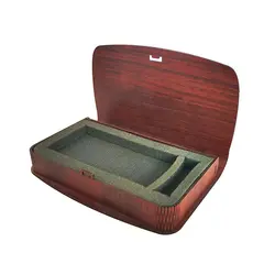 جعبه چوبی قهوه ای