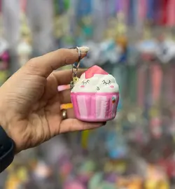 جاکلیدی اسکوییشی کاپ کیک ایموجی