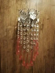 دیواری کریستالی