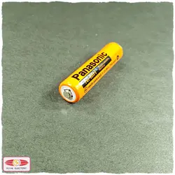 باتری نیم قلمی پاناسونیک 750mah