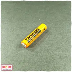 باتری نیم قلمی پاناسونیک 750mah