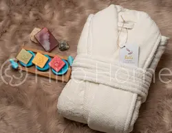 حوله تن پوش بلو طرح ماکرو رنگ کرم - deniztowel