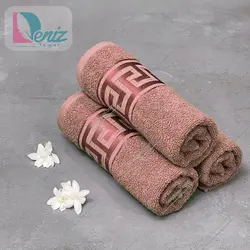 حوله دستی بسته سه عددی طرح ورساچه رنگ شکلاتی - deniztowel