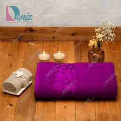 حوله استخری طرح سورپرایز رنگ ارغوانی - deniztowel