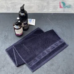حوله دستی طرح لیوانا رنگ بادمجونی - deniztowel