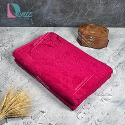 حوله حمامی طرح آکانتوس رنگ سرخابی - deniztowel