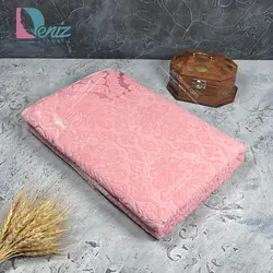 حوله حمامی طرح آکانتوس رنگ گلبهی - deniztowel