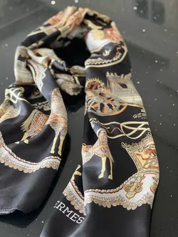 شال ابریشم خاویار مجلسی مارکcoco chanel اعلاء اورجینال sh-coco1