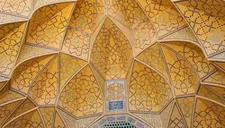 فوتیج طراحی داخلی گنبد زیبا قدیمی ترین مسجد ایرانی