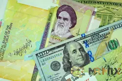 عکس نمای نزدیک اسکناس و ارز ایرانی و دلار عکس استوک