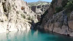 فوتیج نمای زیبا رودخانه دز با هلی شات ، استوک فوتیج