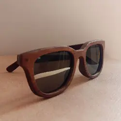 عینک چوبی طرح دانا پلاریزه و یو وی 400