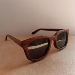 عینک چوبی طرح دانا پلاریزه و یو وی 400