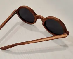 عینک چوبی پلاریزه طرح گرد