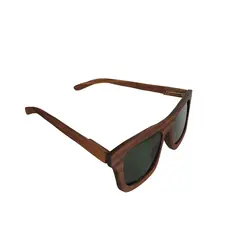 عینک آفتابی چوبی طرح آتا