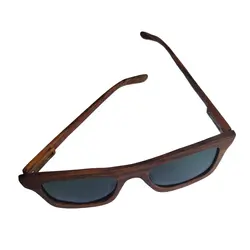 عینک آفتابی چوبی طرح آتا