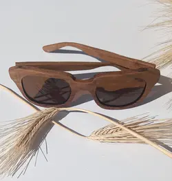 عینک چوبی آفتابی طرح فراز کیاناوود