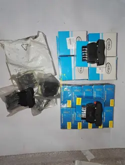 کلید شیشه بالابر جلو تندر90 (کلید شیشه جلو ال90) وارداتی کد3376 | رنوشاپ