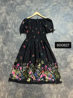 سارافون عروسکی طرح پروانه