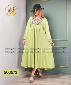 پیراهن نخی طرح یقه لوزی