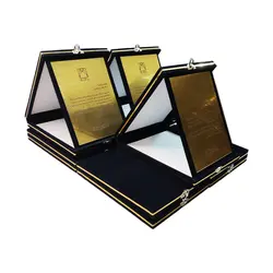 چاپ لوح تقدیر - نوژان گرافیک لوح تقدیر طلایی با جعبه جیر