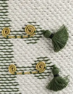 کوسن گلیمی طرح سرو