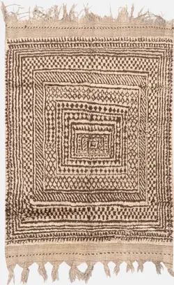 گبه دستباف بختیاری قابی کرم سه متری