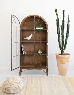 کمد چوبی درب فلزی نیم دایره