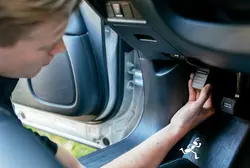 نصب ردیاب و gps خودرو