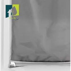 آویز پشت دری لباس چرک