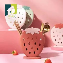 استند قاشق و چنگال طرح توت فرنگی