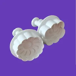 کاتر فشاری شیرینی پزی مدل گل فلورا مجموعه 2 عددی