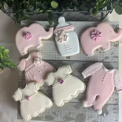 کاتر شیرینی پزی مدل لباس نوزاد مجموعه 2 عددی