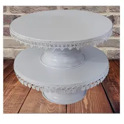 استند پایه کیک تولد فلزی مدل حاشیه گل سفید