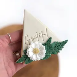 کاتر کوکی و برش خمیر شیرینی مدل مثلث مجموعه 4 عددی