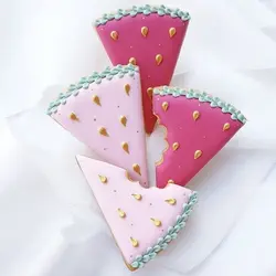 کاتر کوکی و برش خمیر شیرینی مدل مثلث مجموعه 4 عددی