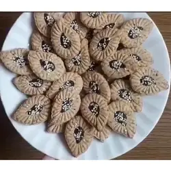 کاتر فشاری شیرینی پزی بهگز مدل ترمه و طاووس مجموعه 2 عددی