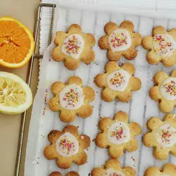 کاتر و قالب شیرینی پزی کوکی بهگز مدل گل