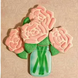 کاتر فشاری شیرینی پزی بهگز مدل گل رز مجموعه 3 عددی