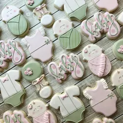 کاتر شیرینی پزی بهگز مدل نوزاد و لباس