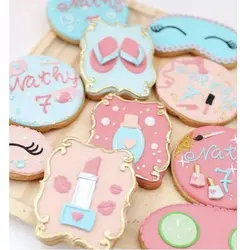 کاتر شیرینی پزی و کوکی بهگز مدل حاشیه و رامپر مجموعه 2 عددی