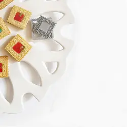 مهر و کاتر شیرینی پزی بهگز مدل کتیبه مجموعه 2 عددی