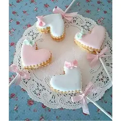 کاتر و قالب شیرینی پزی بهگز مدل قلب مجموعه 7 عددی