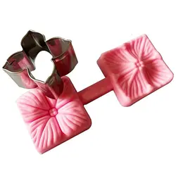 ست کاتر وینر و قالب سیلیکونی بهگز مدل شکوفه چهار پر مجموعه 2 عددی