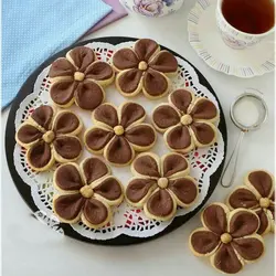 کاتر شیرینی پزی مدل گل چهار پر مجموعه 4 عددی