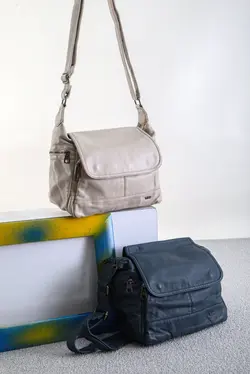 کیف چرم سنگ‌شور زنانه و شیک وارداتی (موجود)