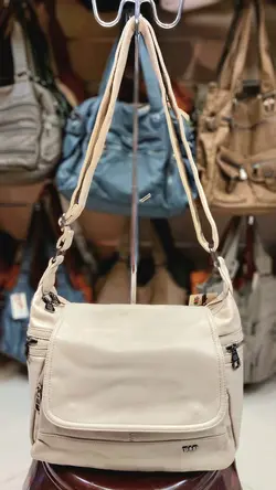 کیف چرم سنگ‌شور زنانه و شیک وارداتی (موجود)