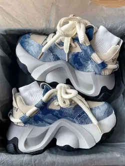 کتونی طرح لی J-Y